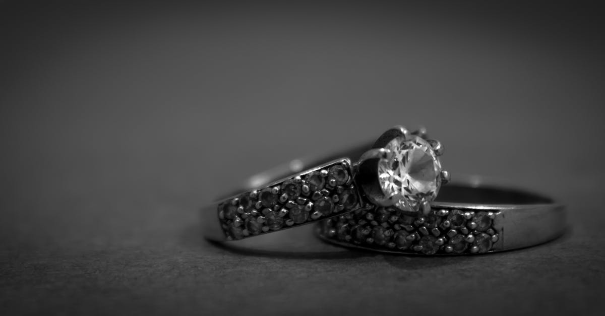 découvrez notre collection de bijoux raffinés, alliant élégance et modernité. que vous cherchiez des pièces uniques pour vous-même ou des cadeaux précieux pour vos proches, notre sélection de colliers, bracelets, boucles d'oreilles et plus vous séduira par son style et sa qualité. offrez-vous un éclat intemporel!