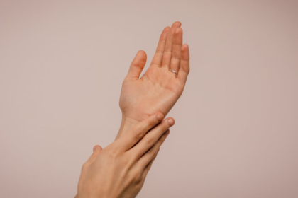 découvrez l'univers des cosmétiques fermentés, alliant innovation et tradition. ces produits naturels, riches en probiotiques, revitalisent votre peau tout en respectant l'environnement. plongez dans cette tendance beauté qui transforme votre routine en une expérience unique et bénéfique.