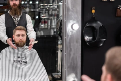 découvrez les meilleures pratiques et produits pour l'entretien de votre barbe. des conseils pour une barbe saine et stylée, adaptés à tous les types de poils et à chaque style personnel.