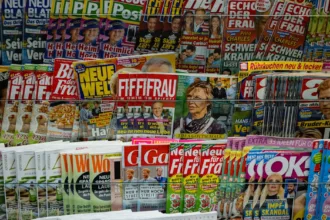 découvrez comment évaluer la crédibilité des magazines pour accéder à des informations fiables et de qualité.