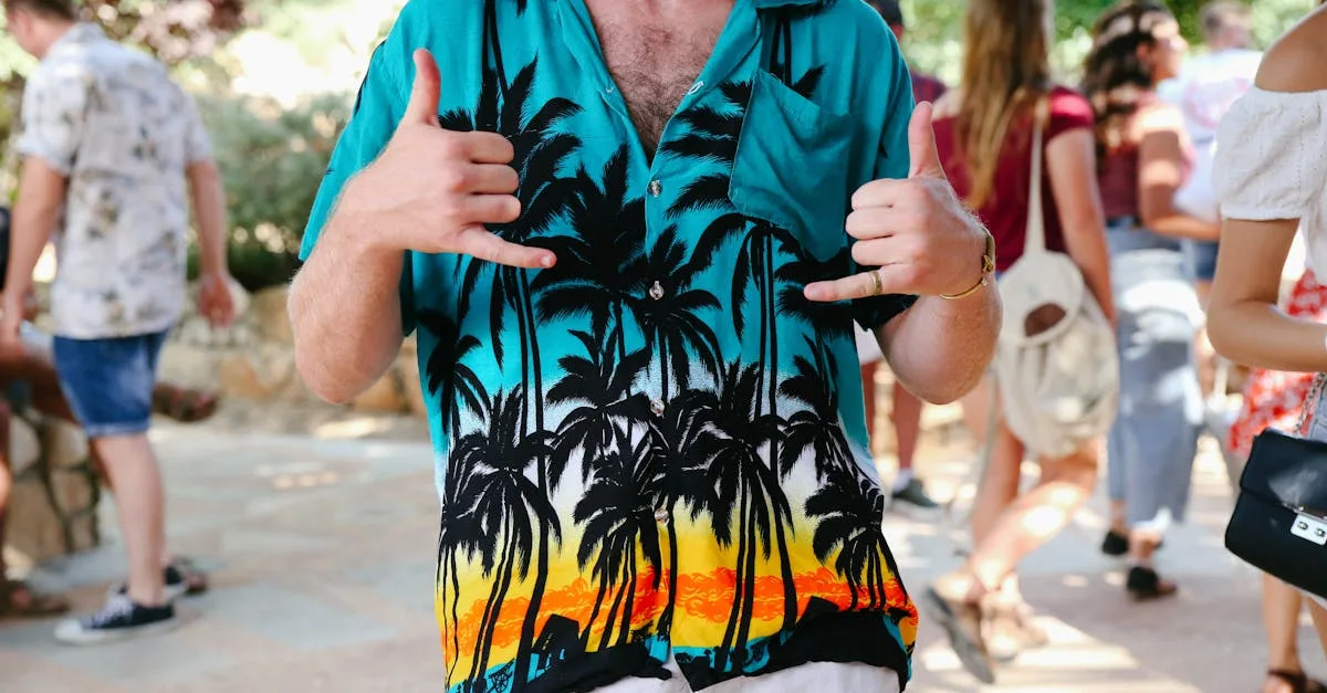 découvrez des idées de tenues pour hommes parfaites pour coachella, alliant style, confort et tendances estivales pour un look festival inoubliable.