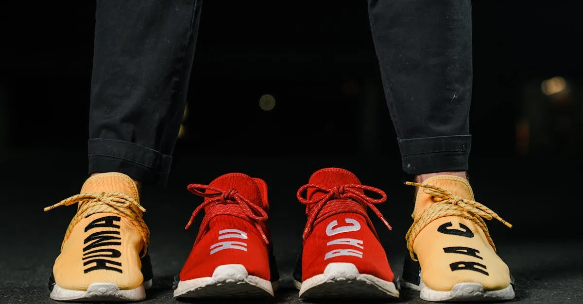 découvrez comment éviter et éliminer le jaunissement de vos sneakers blanches pour qu'elles restent toujours éclatantes et comme neuves.