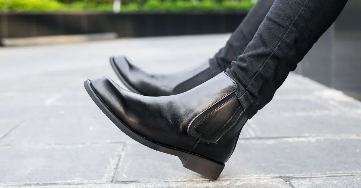 découvrez nos idées de style pour porter des chelsea boots avec élégance au quotidien, associant confort et tendance.