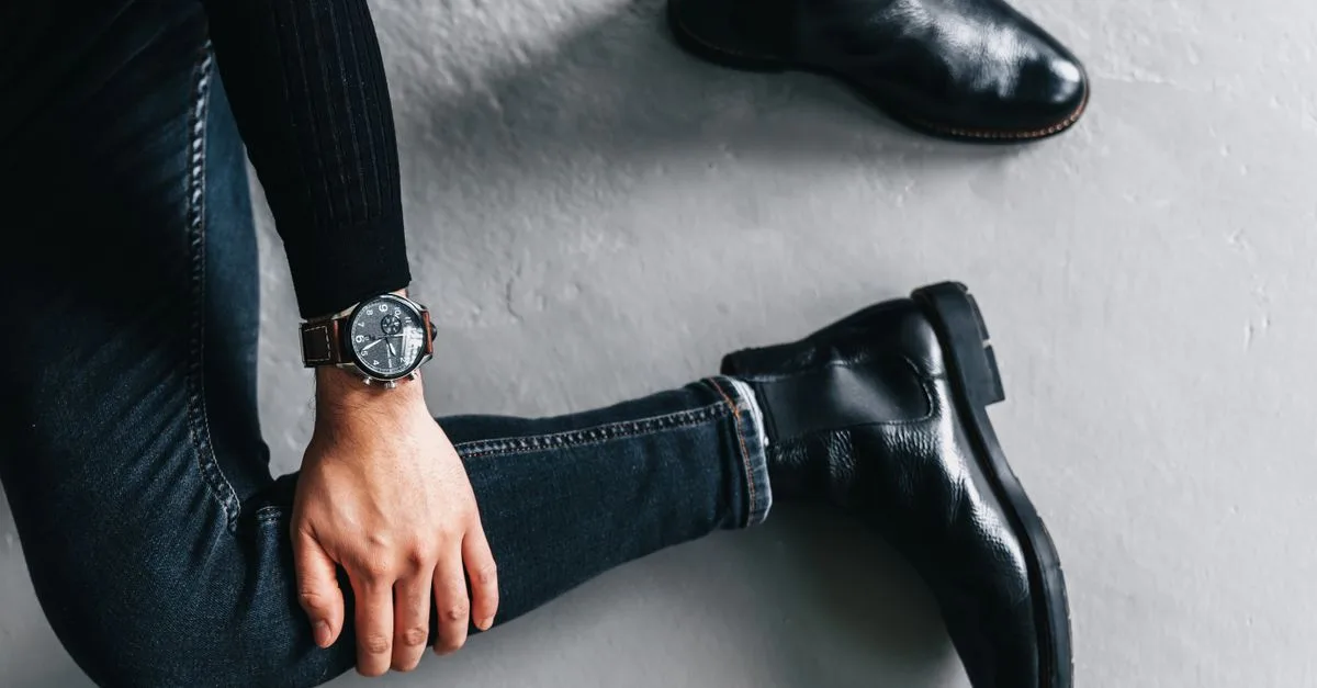 découvrez comment styliser vos chelsea boots avec élégance pour toutes les occasions. conseils mode et idées de tenues tendance.