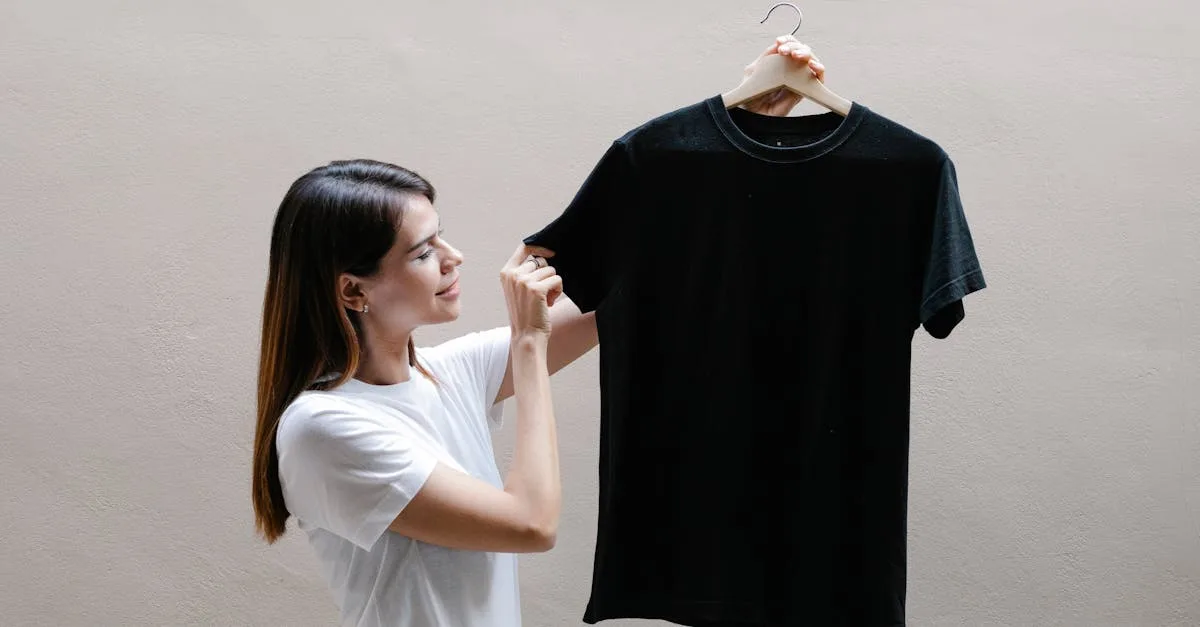 découvrez comment choisir un t-shirt dont le col est durable et résistant pour un confort et une tenue longue durée.