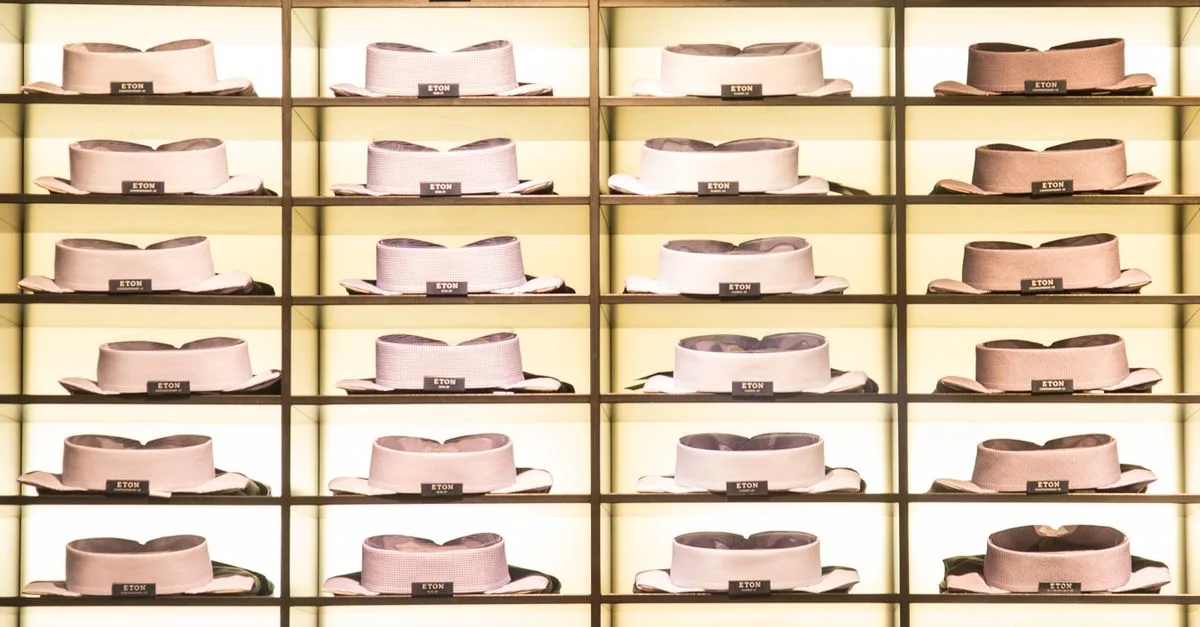 guide des tailles de vêtements pour vous aider à choisir la coupe parfaite facilement et éviter les erreurs lors de vos achats.