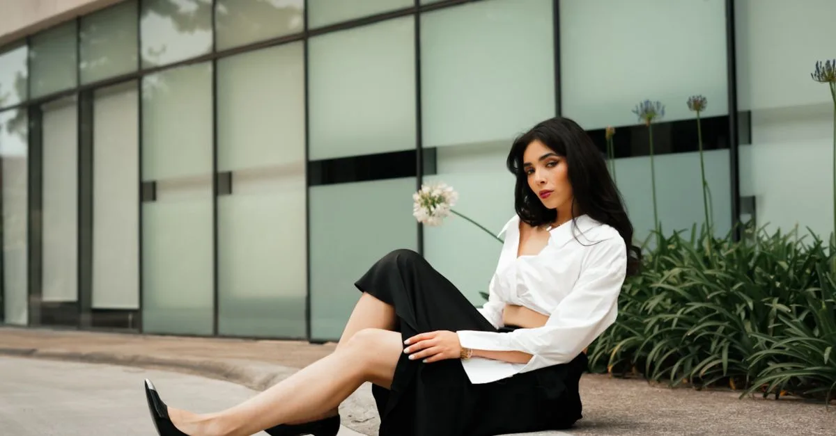 découvrez l'art du style monochrome : des tenues élégantes et harmonieuses en une seule couleur pour un look moderne et sophistiqué.