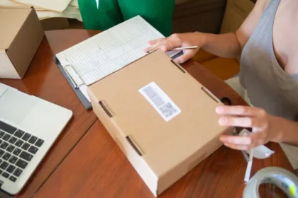 suivez facilement l’état de votre commande en temps réel grâce à notre service de suivi de commande précis et rapide.