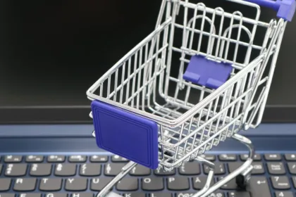 découvrez notre plateforme de ventes privées exclusive, offrant des offres uniques et réservées à une communauté privilégiée.