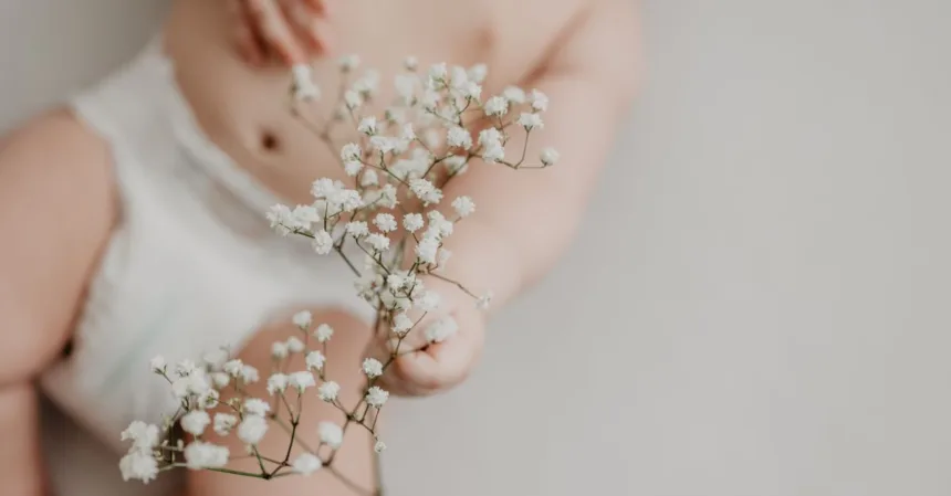 découvrez nos conseils et produits essentiels pour prendre soin de votre bébé avec douceur et expertise.