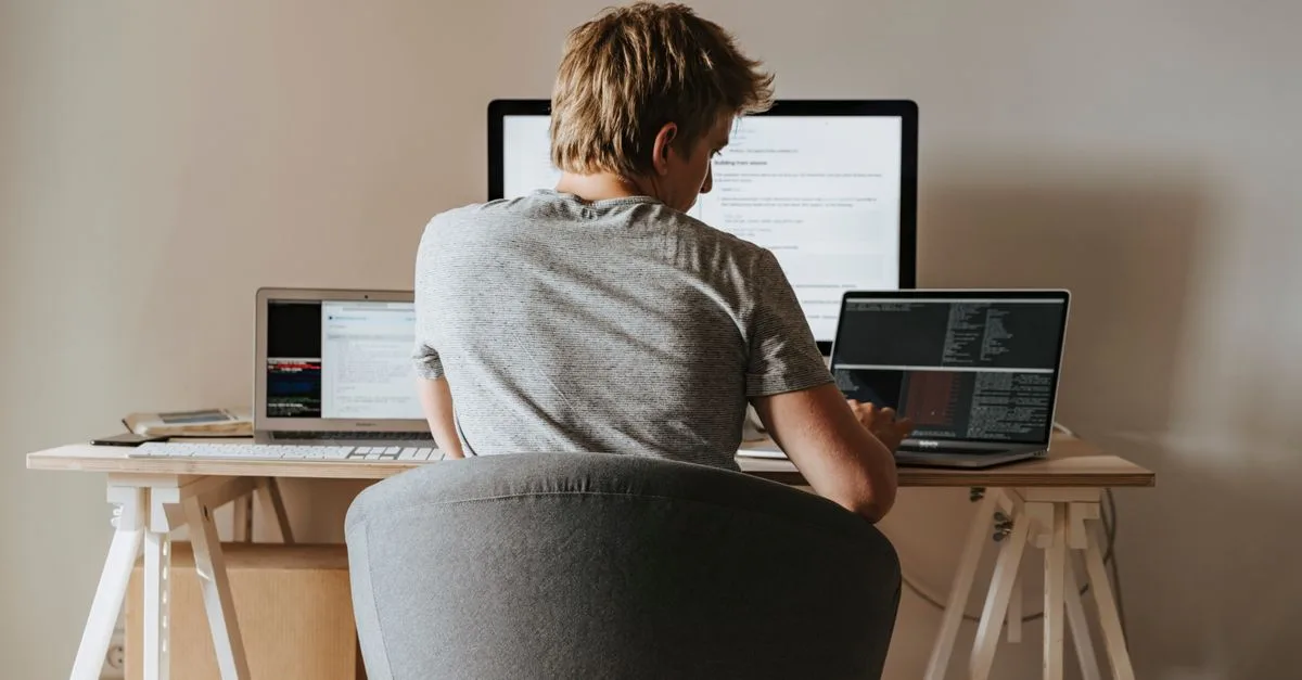 améliorez votre efficacité avec nos conseils et outils pour optimiser la productivité numérique au quotidien.