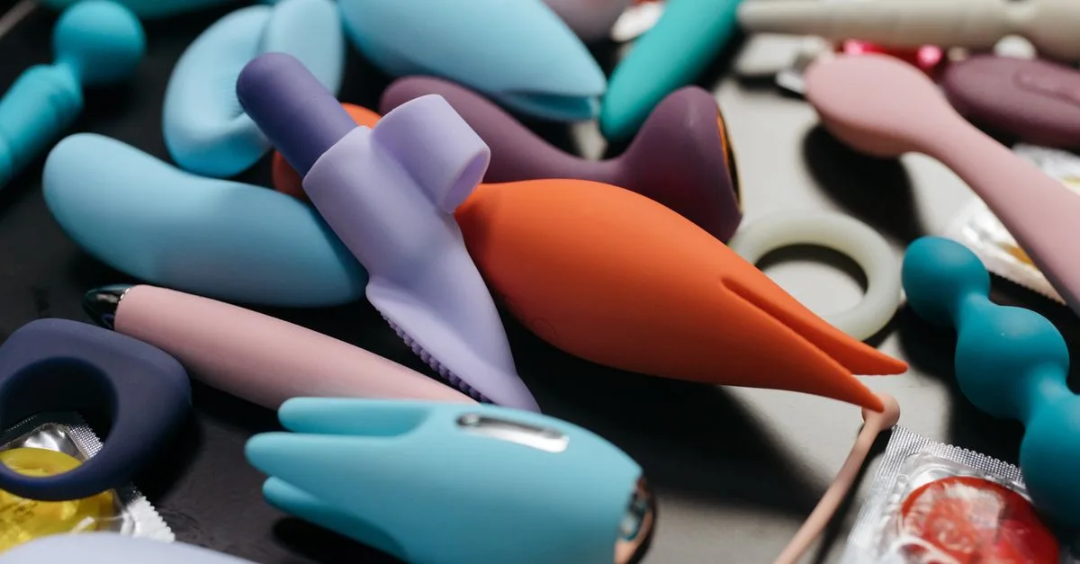 découvrez notre sélection de sex toys pour pimenter votre vie intime en toute sécurité et plaisir. produits variés, discrets et de qualité.
